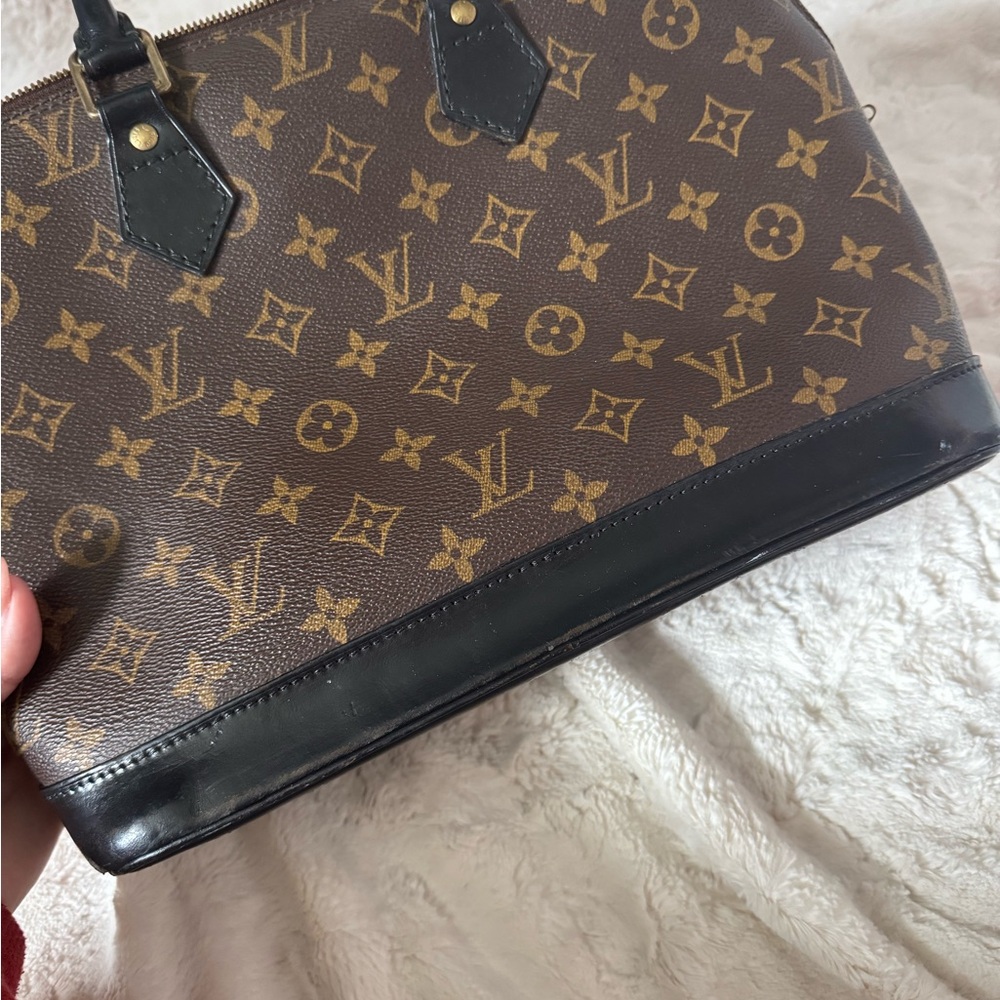 Louis Vuitton Brown and Black Satchel - Picture 9 of 15